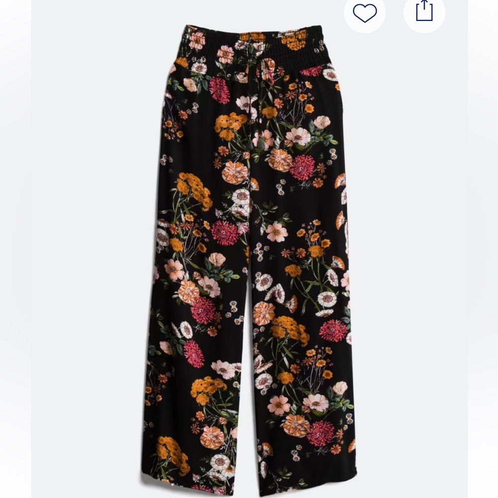One5one Margery black floral printed wide leg pants size S - great condition
